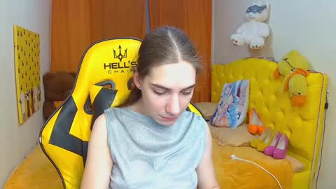 nikastarkk online show from 02/05/25, 07:31