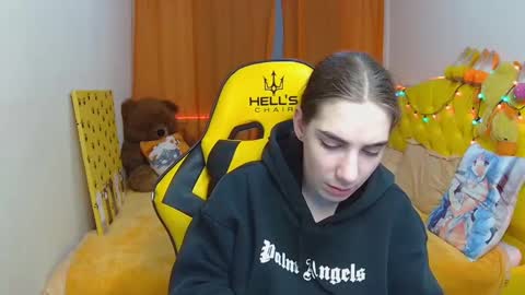 nikastarkk online show from 03/01/25, 10:21