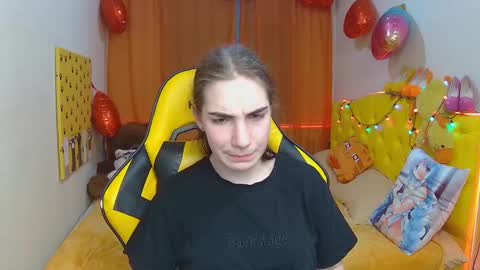 nikastarkk online show from 03/09/25, 10:19