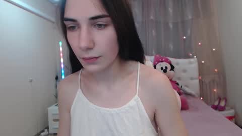 nikastarkk online show from 09/17/25, 06:59