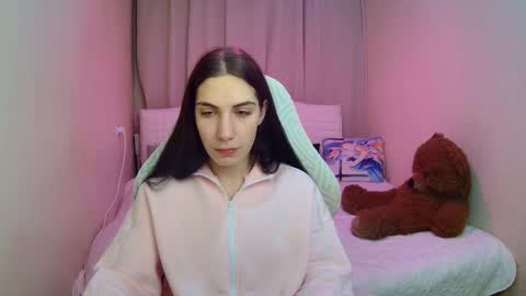 nikastarkk online show from 02/16/26, 07:43