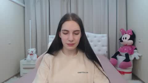 nikastarkk online show from 02/19/26, 10:17