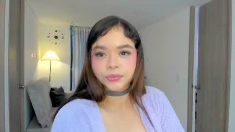 Snapshot of nikavelvet chatting on 06/11/26, 11:14 NIKA online show from 06/11/26, 11:14