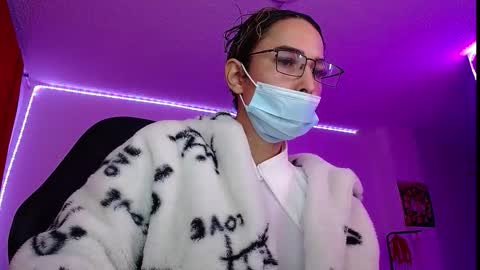  Natalia online show from 10/11/25, 01:49