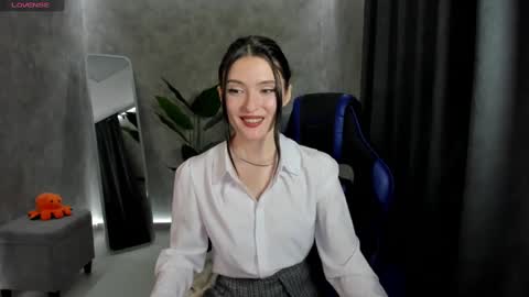 niki_cutes online show from 01/21/25, 07:58