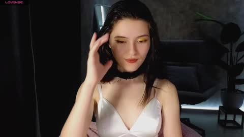 niki_cutes online show from 02/13/25, 09:17