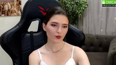 niki_cutes online show from 10/01/25, 09:59