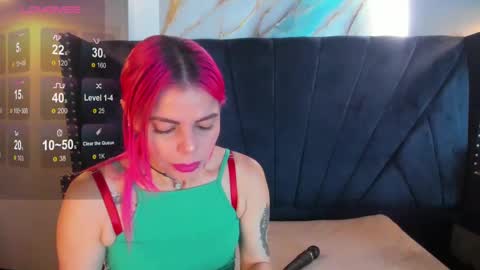 niki online show from 09/24/25, 03:54