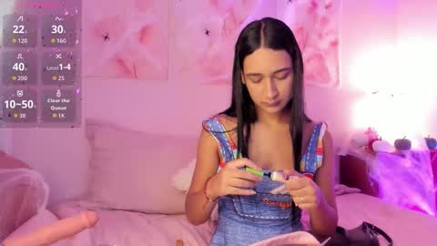    online show from 10/18/25, 07:14