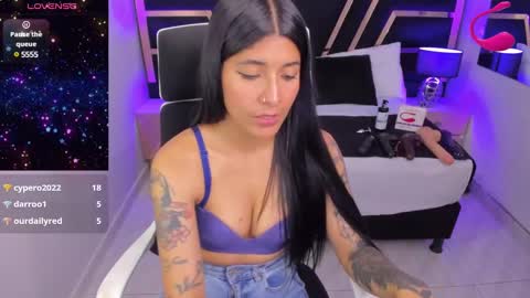 Niki online show from 02/04/25, 05:23