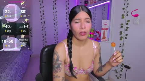 Snapshot of nikibryce_ chatting on 06/27/26, 01:21 Niki online show from 06/27/26, 01:21