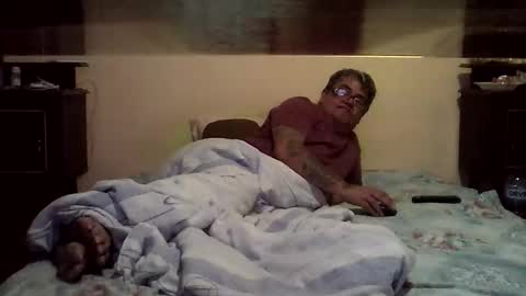 nikibutt19701970 online show from 09/28/25, 07:52