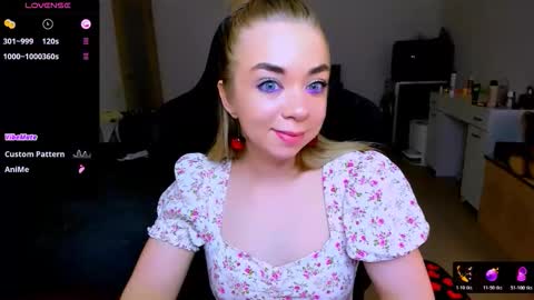 Snapshot of nikigoddesss chatting on 03/17/26, 10:02 nikigoddesss online show from 03/17/26, 10:02