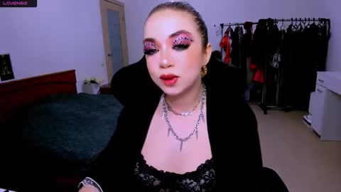 Snapshot of nikigoddesss chatting on 04/05/26, 01:36 nikigoddesss online show from 04/05/26, 01:36
