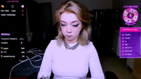 Snapshot of nikigoddesss chatting on 04/17/26, 02:53 nikigoddesss online show from 04/17/26, 02:53