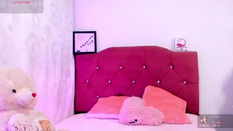 Nikii  online show from 09/11/25, 02:11