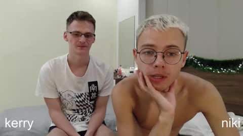 Snapshot of nikikerry_cum_ chatting on 01/05/26, 05:27 nikikerry_cum_ online show from 01/05/26, 05:27