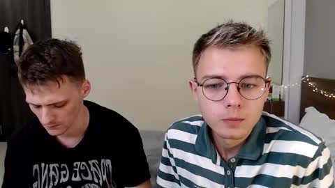 Snapshot of nikikerry_cum_ chatting on 03/20/26, 01:38 nikikerry_cum_ online show from 03/20/26, 01:38