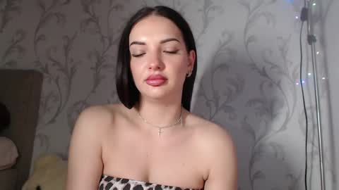 nikimousi online show from 05/26/26, 04:30
