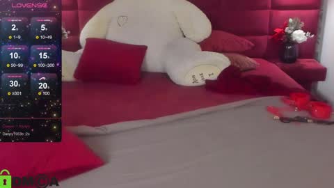 Snapshot of nikistorming chatting on 12/26/24, 02:12 Niki online show from 12/26/24, 02:12