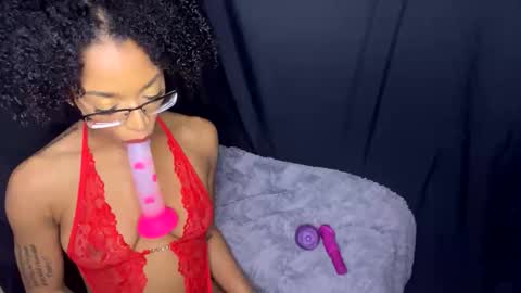 nikitalove104 online show from 01/10/26, 10:25