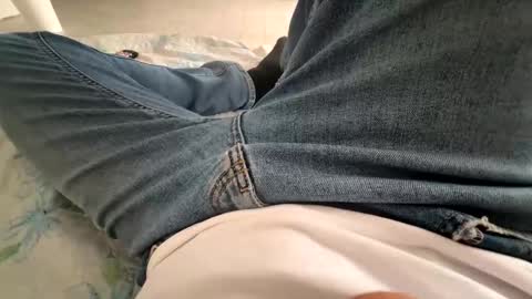 Snapshot of nikk3032 chatting on 11/11/25, 09:20 NIk online show from 11/11/25, 09:20