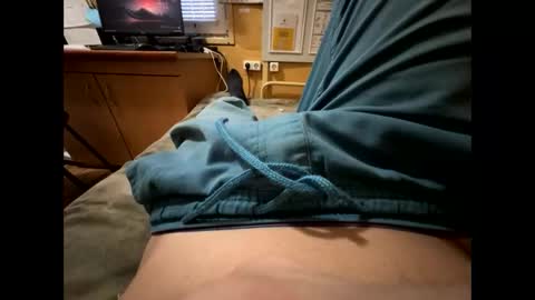 Snapshot of nikk3032 chatting on 01/07/26, 07:44 NIk online show from 01/07/26, 07:44