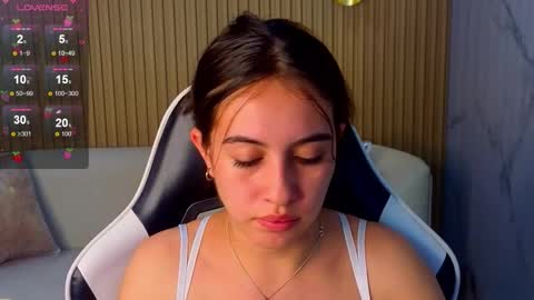 Snapshot of nikka_tx chatting on 03/08/26, 12:41 Online 2200 to 600 online show from 03/08/26, 12:41