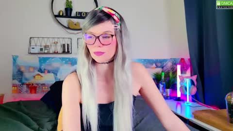 Kitty Chatte online show from 12/30/24, 08:15