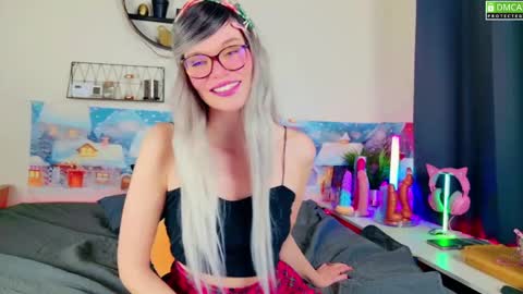 Kitty Chatte online show from 01/04/25, 07:34