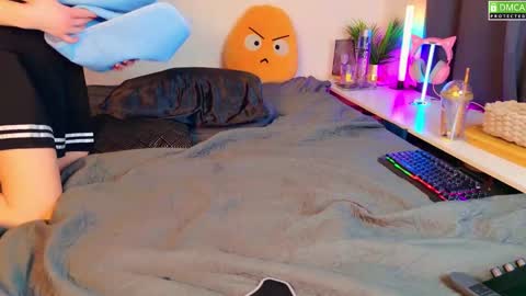 Kitty Chatte online show from 02/04/25, 11:59