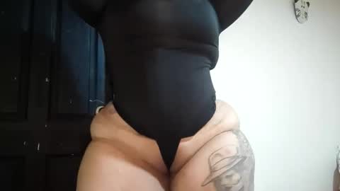 Snapshot of nikki_gray chatting on 03/08/26, 12:30 Nikkita online show from 03/08/26, 12:30