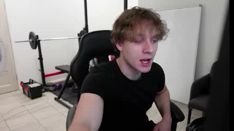 nikki online show from 12/14/25, 02:33