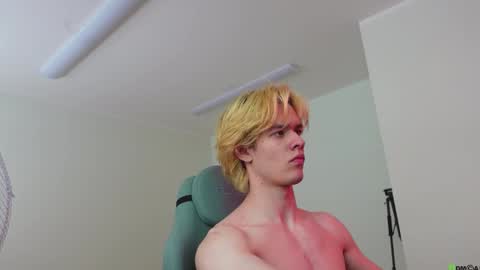 nikki online show from 02/22/26, 08:57