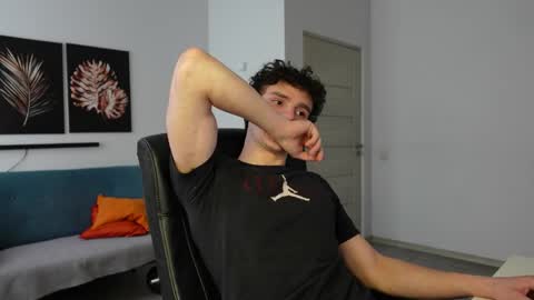 Snapshot of nikki_hard chatting on 03/30/26, 01:56 nikki online show from 03/30/26, 01:56