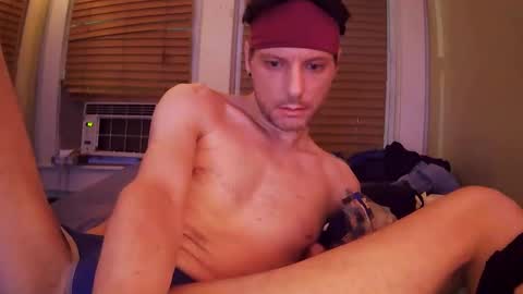 Snapshot of nikki_loverboy_holfulofcum chatting on 11/04/25, 03:05 Nikkiboy Manhol online show from 11/04/25, 03:05