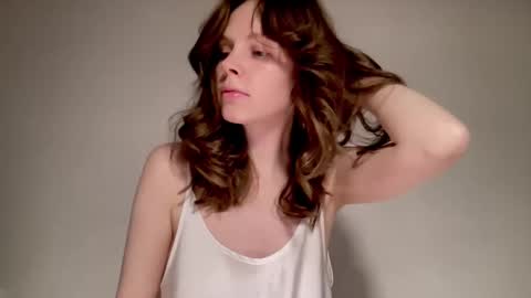 Nikki online show from 12/14/24, 01:27