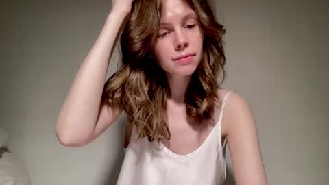 Nikki online show from 12/18/24, 01:12