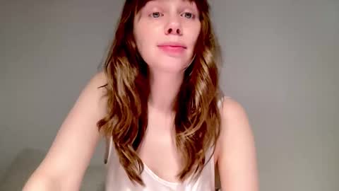 Nikki online show from 11/05/25, 10:04