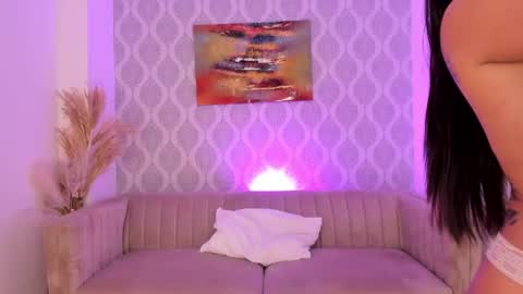 Nicole online show from 06/08/26, 04:13