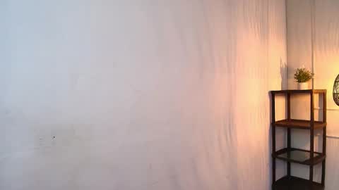 nikki_vesper online show from 11/05/25, 12:05