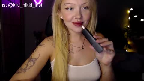 nicolette online show from 09/13/25, 05:13