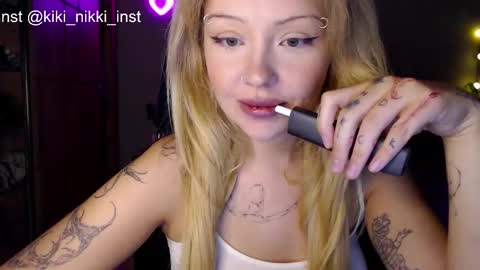 nicolette online show from 09/14/25, 05:12