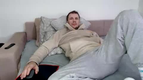 Nick online show from 11/08/25, 08:25