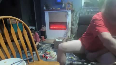 nikkiandtony online show from 02/28/25, 06:32