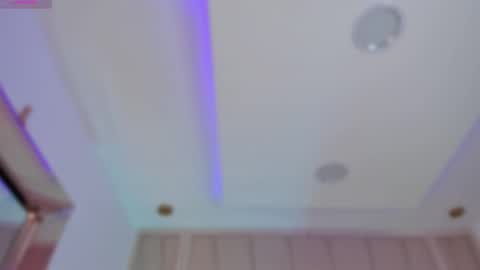 Nikki  online show from 12/05/24, 09:39