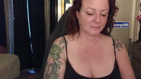 Snapshot of nikkimasters1091 chatting on 01/04/25, 12:05 Nikki Mastersgirl1091 online show from 01/04/25, 12:05