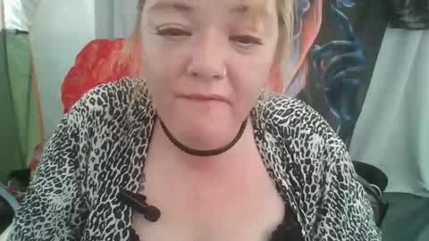 Snapshot of nikkinastyslut chatting on 05/16/26, 06:50 nikkinastyslut online show from 05/16/26, 06:50