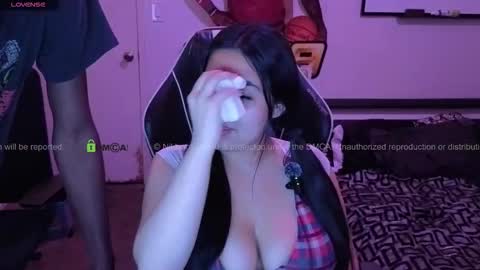 Snapshot of nikkinotnicki00 chatting on 03/07/26, 10:12 Nikkinotnicki00 online show from 03/07/26, 10:12