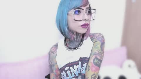 Nikki Ramone   online show from 09/29/25, 11:20